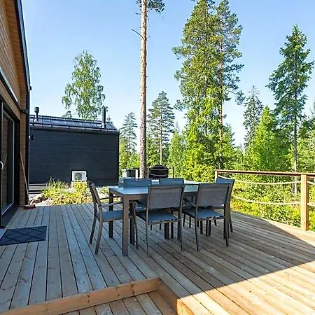 Himoskuutio 7, Erillistalo, Ulkoporeallas Jämsä